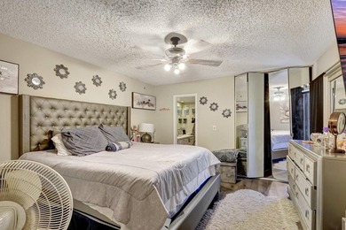 Welcome to this charming two-story townhouse nestled in the - photo 14