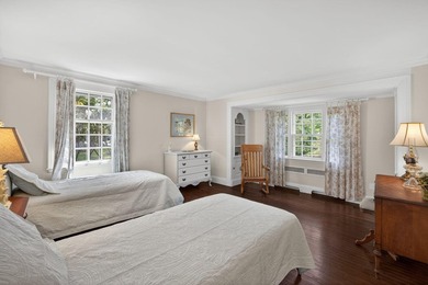 Landmark Chatham Georgian estate set on 1.3 acres overlooking - photo 18