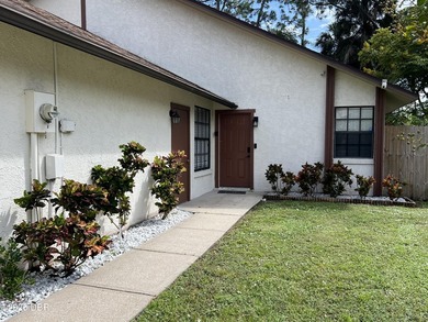 In highly sought out Dunlawton Hills neighborhood in Port Orange - photo 2