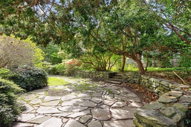 Landmark Chatham Georgian estate set on 1.3 acres overlooking - photo 28
