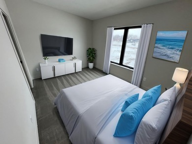 Welcome to luxury living redefined in Lakeshore Estates!! - photo 4
