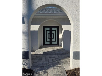 This is your * honey stop the car * moment, a 2000sq feet, Gulf - photo 3
