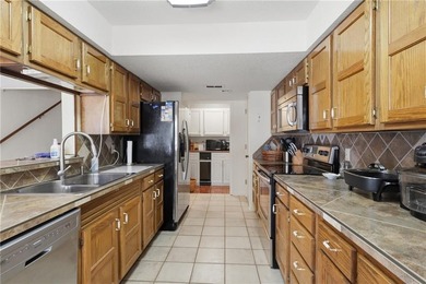 Experience the ultimate Lake of the Ozarks lifestyle at this - photo 9
