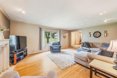 Come check out this beautiful 2-story home in the desirable Town - photo 6