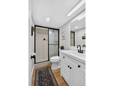 BOATER'S PARADISE ON THE INTERCOASTAL! Beautifully updated - photo 19