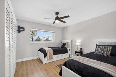 BOATER'S PARADISE ON THE INTERCOASTAL! Beautifully updated - photo 20