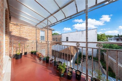 Discover this exceptional Fully Detached, Large single-family - photo 22