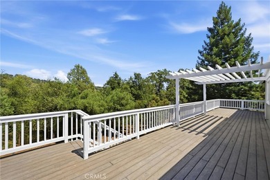 Ideally located on coveted North Shore Drive, just up the road - photo 22