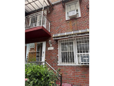Canarsie All Brick 2 Family, 2/2, Finished Basement. Attached - photo 2
