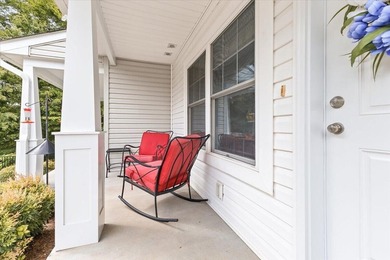 Escape to this stunning 3 bedroom, 3.5 bathroom waterfront - photo 4