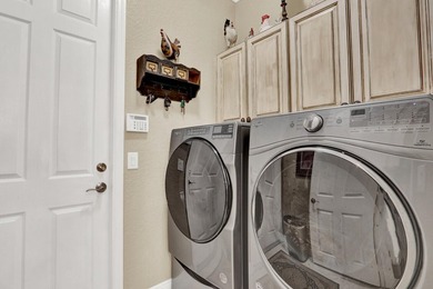 RARE FIND and MOTIVATED SELLER! NO HOA. Spectacular Model - photo 29
