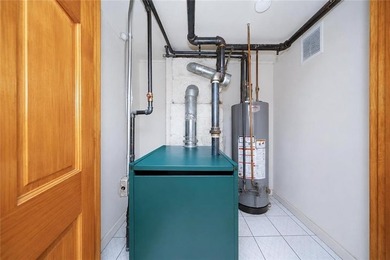 Discover this exceptional Fully Detached, Large single-family - photo 30