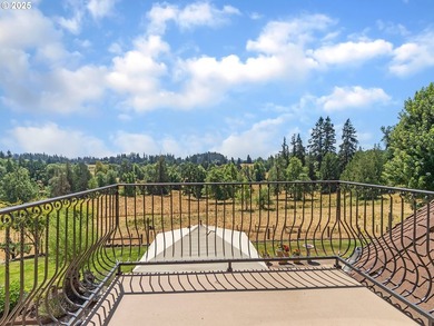 Deer Creek Estate: A rare sanctuary offering main-level living - photo 31
