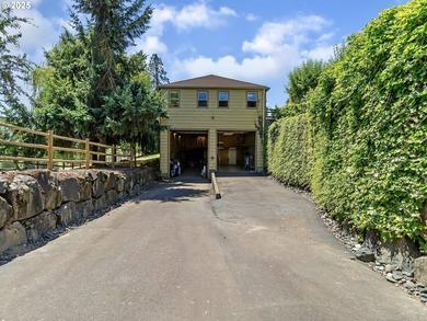 Deer Creek Estate: A rare sanctuary offering main-level living - photo 38