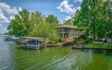 Lake Home For Sale in Hot Springs Village, Arkansas