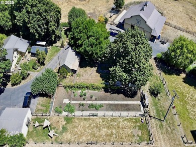 Deer Creek Estate: A rare sanctuary offering main-level living - photo 47