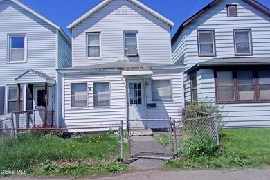 Hudson River Home Sale Pending in Watervliet New York