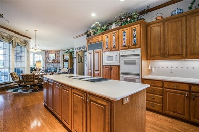 Fabulous private & scenic 12.5+ acres with 3903 sq. ft beautiful - photo 7