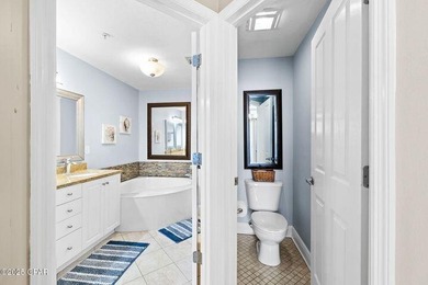 Corner units are always in demand, but few offer the combination - photo 14