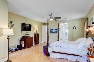 Rarely available Lake Front pool home in a GL Homes gated - photo 15