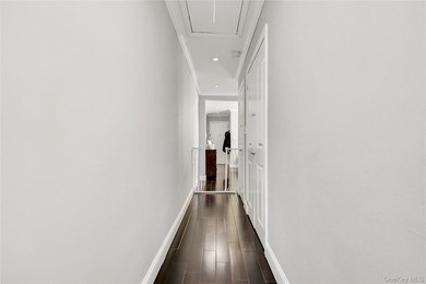 Welcome to this spacious 3-bedroom, 2 full bath co-op in - photo 17