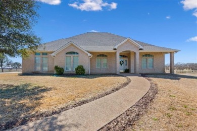 Lake Home For Sale in Aquilla, Texas