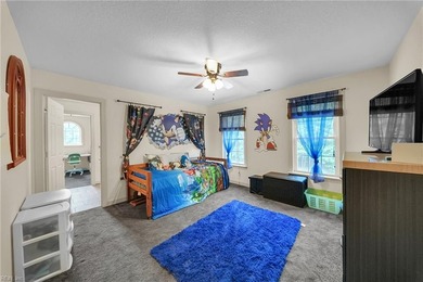 Not every home can offer over 4 acres of privacy, more than 5 - photo 35