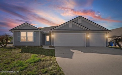 Impeccably clean, bright, & beautifully open, this newer POOL - photo 1