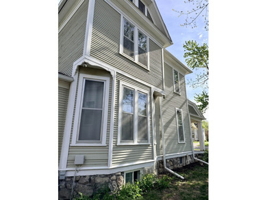 Perfectly positioned on historic Lake Avenue, just one block - photo 41