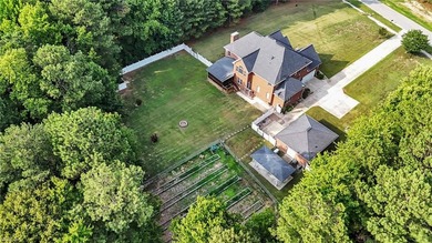 Not every home can offer over 4 acres of privacy, more than 5 - photo 42