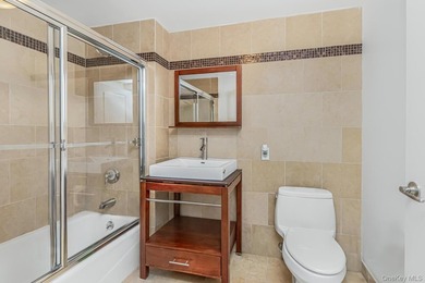 Welcome to 1490 Outlook Ave 1D at Sunset Cove! Immaculate 2 - photo 7