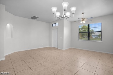 Discover the perfect blend of style, space, and Southwest - photo 8