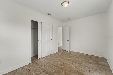 Charming Block Home on an Oversized Lot in the Heart of Tampa! - photo 8
