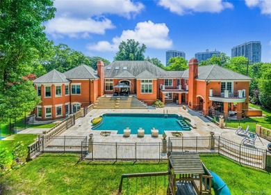 25 Lake Road | Waterfront Contemporary on the Golf Course - - photo 1