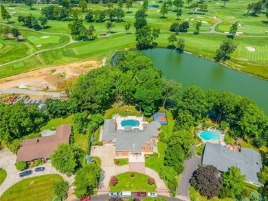 25 Lake Road | Waterfront Contemporary on the Golf Course - - photo 6