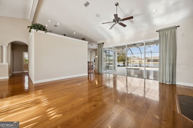 This Arthur Rutenberg custom home offers quality craftsmanship - photo 12