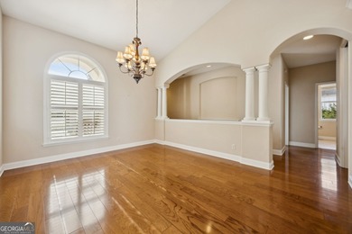 This Arthur Rutenberg custom home offers quality craftsmanship - photo 15