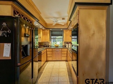 Stunning retreat (two homes) on Lake Jacksonville (1922 sq.ft - photo 17