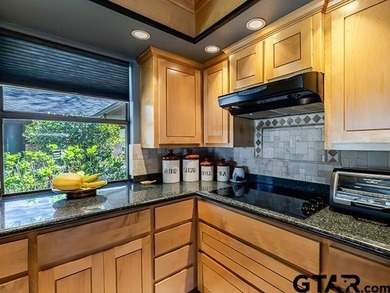 Stunning retreat (two homes) on Lake Jacksonville (1922 sq.ft - photo 18