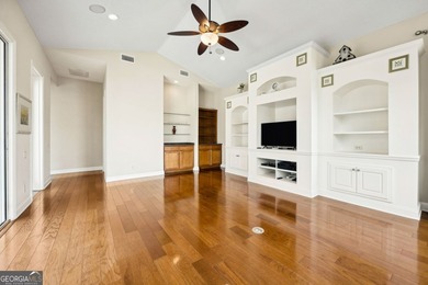 This Arthur Rutenberg custom home offers quality craftsmanship - photo 22