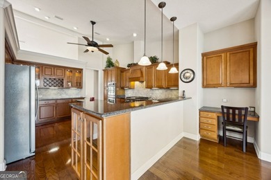 This Arthur Rutenberg custom home offers quality craftsmanship - photo 23