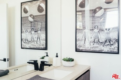 A refined coastal retreat awaits at this newly built modern - photo 27