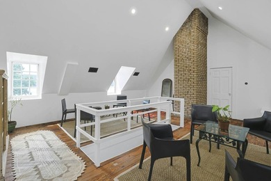 Exclusive New to Market Restored Classic 6-Bd. New England - photo 31