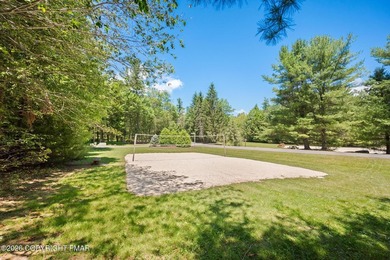 Welcome to Crestwoods Village, a lovely townhouse community in - photo 32