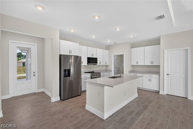 CLOSING COST CREDIT AVAILABLE! NEW CONSTRUCTION READY NOW | ROOM - photo 3