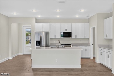 CLOSING COST CREDIT AVAILABLE! NEW CONSTRUCTION READY NOW | ROOM - photo 6