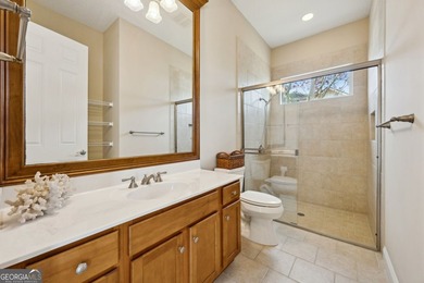 This Arthur Rutenberg custom home offers quality craftsmanship - photo 39