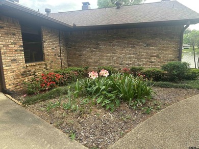 Stunning retreat (two homes) on Lake Jacksonville (1922 sq.ft - photo 39