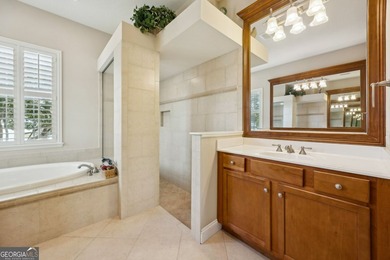 This Arthur Rutenberg custom home offers quality craftsmanship - photo 45