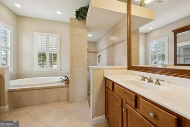 This Arthur Rutenberg custom home offers quality craftsmanship - photo 46